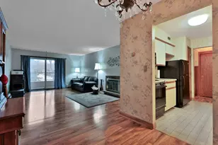 2220 Midland Grove Rd, Roseville, MN 55113 - Photo 4