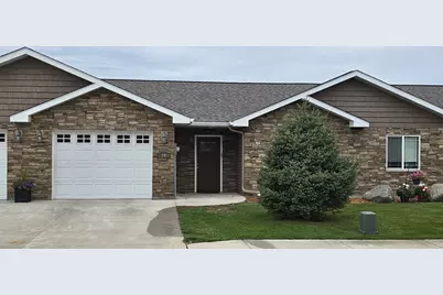 1615 30th Street NW #29, Bemidji, MN 56601 - Photo 2