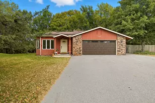 120 Mapleridge Dr, Mankato, MN 56001 - Photo 1