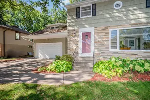 5720 Xerxes Ave S, Edina, MN 55410 - Photo 2