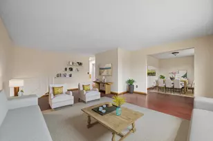 10521 Lake Fall Dr, Eden Prairie, MN 55347 - Photo 12