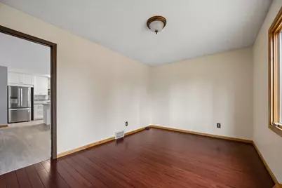 10521 Lake Fall Drive, Eden Prairie, MN 55347 - Photo 16