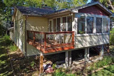 10521 Lake Fall Drive, Eden Prairie, MN 55347 - Photo 8