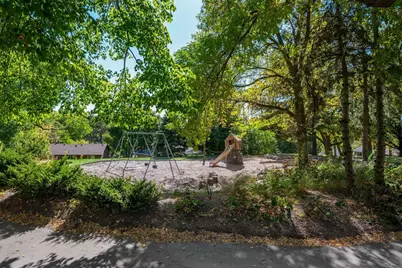 10521 Lake Fall Drive, Eden Prairie, MN 55347 - Photo 60