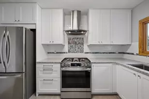 10521 Lake Fall Dr, Eden Prairie, MN 55347 - Photo 24