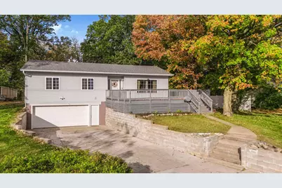 611 6th Street SE, Long Prairie, MN 56347 - Photo 2