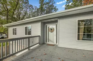 611 6th St SE, Long Prairie, MN 56347 - Photo 8