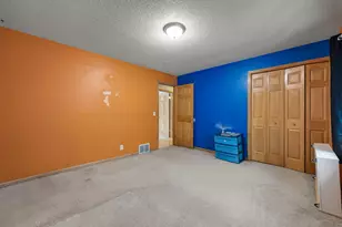 101 Hidden Meadow Ct, Apple Valley, MN 55124 - Photo 16