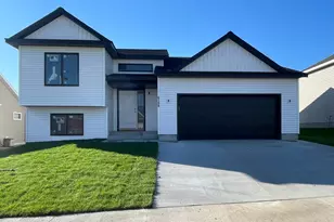 6198 51st St NW, Rochester, MN 55901 - Photo 1