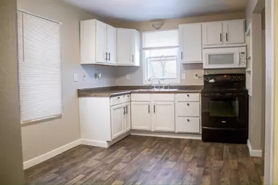 113 1st Street SW, Fairfax, MN 55332 - Photo 2