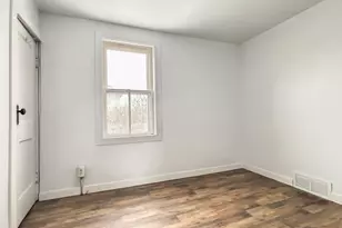 113 1st St SW, Fairfax, MN 55332 - Photo 8