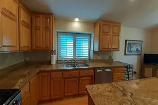 9579 Falcons Way, Eden Prairie, MN 55347 - Photo 10