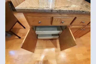 9579 Falcons Way, Eden Prairie, MN 55347 - Photo 12