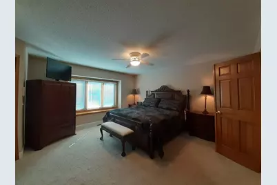 9579 Falcons Way, Eden Prairie, MN 55347 - Photo 26