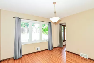 4708 W 102nd Street, Bloomington, MN 55437 - Photo 6