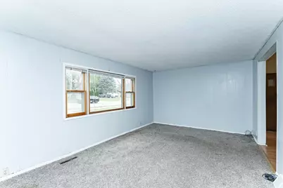 107 4th Avenue NE, Dodge Center, MN 55927 - Photo 12