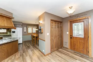 495 Oakview Dr, Claremont, MN 55924 - Photo 14