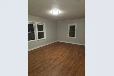 935 Case Avenue, Saint Paul, MN 55106 - Photo 6