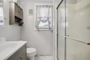 1123 Adams Ave, Eveleth, MN 55734 - Photo 16