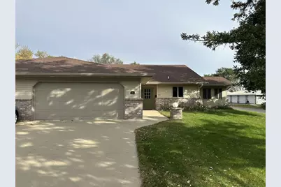 421 South Street, Paynesville, MN 56362 - Photo 1