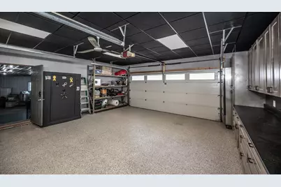 9945 Justen Trail N, Saint Paul, MN 55115 - Photo 38