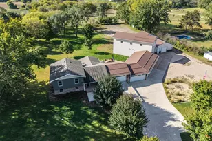 9945 Justen Trail N, Saint Paul, MN 55115 - Photo 36