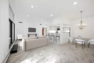 5501 Dewey Hill Rd, Edina, MN 55439 - Photo 14