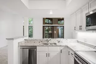 5501 Dewey Hill Rd, Edina, MN 55439 - Photo 22