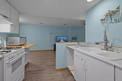 1039 Fillmore Circle NE, Fridley, MN 55432 - Photo 16