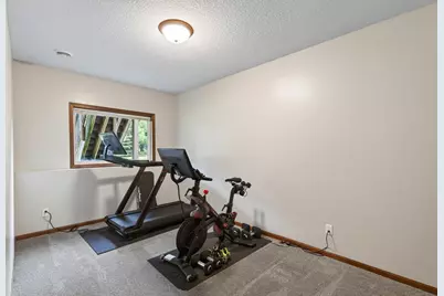 656 Lake Ridge Drive, Woodbury, MN 55129 - Photo 28