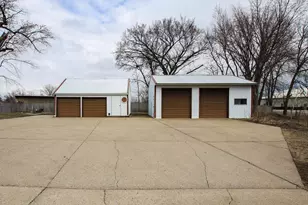 321 Hwy 7 E, Hutchinson, MN 55350 - Photo 22