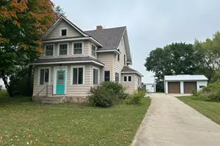 321 Hwy 7 E, Hutchinson, MN 55350 - Photo 1