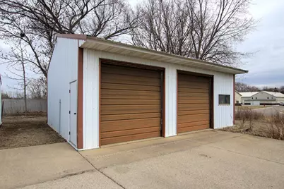 321 Highway 7 E, Hutchinson, MN 55350 - Photo 22