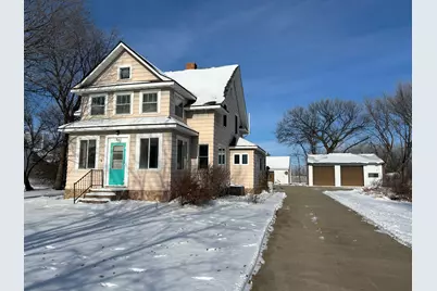 321 Highway 7 E, Hutchinson, MN 55350 - Photo 1