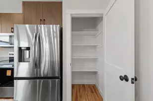 809 Viburnum St, Belle Plaine, MN 56011 - Photo 8