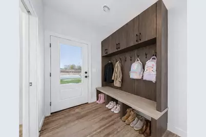 809 Viburnum Street, Belle Plaine, MN 56011 - Photo 14