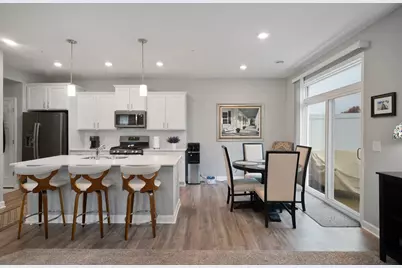 1772 Emerson Court, Chaska, MN 55318 - Photo 10