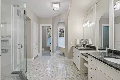 425 Carpenters Point, Wayzata, MN 55391 - Photo 52