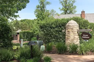 425 Carpenters Pt, Wayzata, MN 55391 - Photo 104