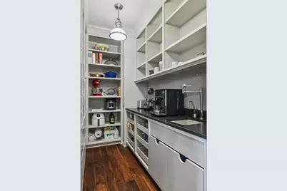 425 Carpenters Point, Wayzata, MN 55391 - Photo 32