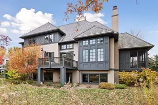 425 Carpenters Pt, Wayzata, MN 55391 - Photo 96