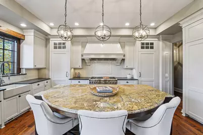 425 Carpenters Point, Wayzata, MN 55391 - Photo 28