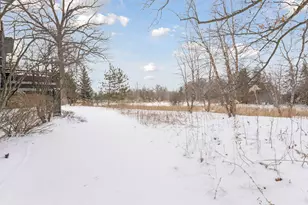 425 Carpenters Pt, Wayzata, MN 55391 - Photo 108