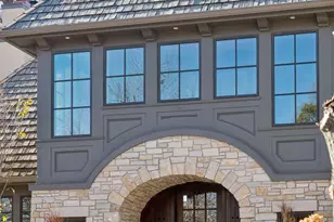 425 Carpenters Pt, Wayzata, MN 55391 - Photo 6