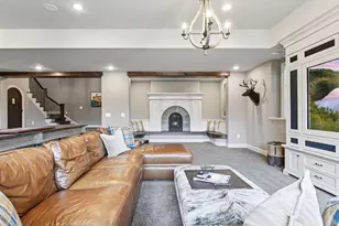 425 Carpenters Pt, Wayzata, MN 55391 - Photo 82