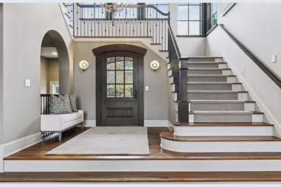 425 Carpenters Point, Wayzata, MN 55391 - Photo 10