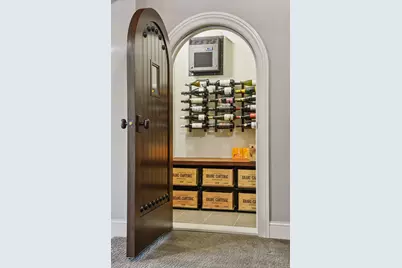 425 Carpenters Point, Wayzata, MN 55391 - Photo 76