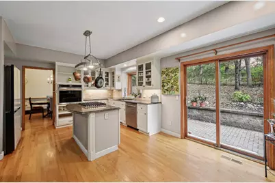 6221 Mallory Lane, Eden Prairie, MN 55346 - Photo 14