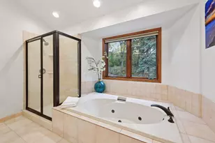 6221 Mallory Ln, Eden Prairie, MN 55346 - Photo 28