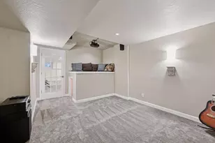 6221 Mallory Ln, Eden Prairie, MN 55346 - Photo 38